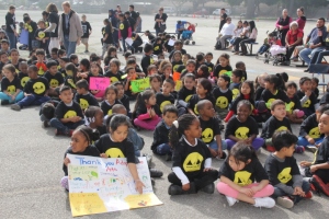Westminster Avenue Elementary students during Adopt the Arts ceremony (Photo by: Fredwill Hernandez/THT)